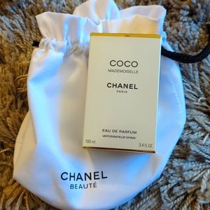 Chanel Coco Mademoiselle Perfume